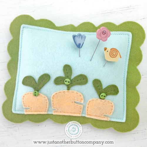 Carrot Slider Mini-Pinnie Pattern PDF