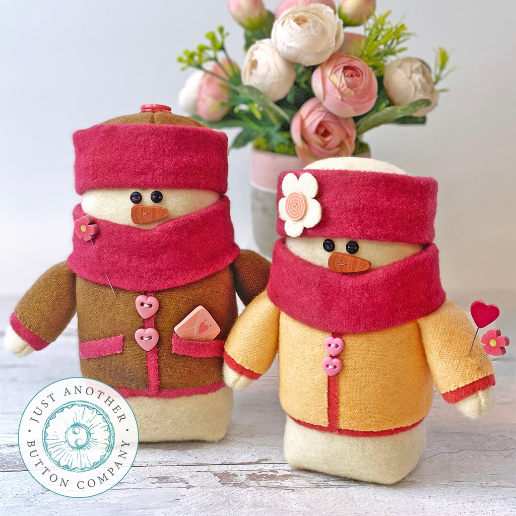 Beau & Belle Snow Tuffets Pattern PDF